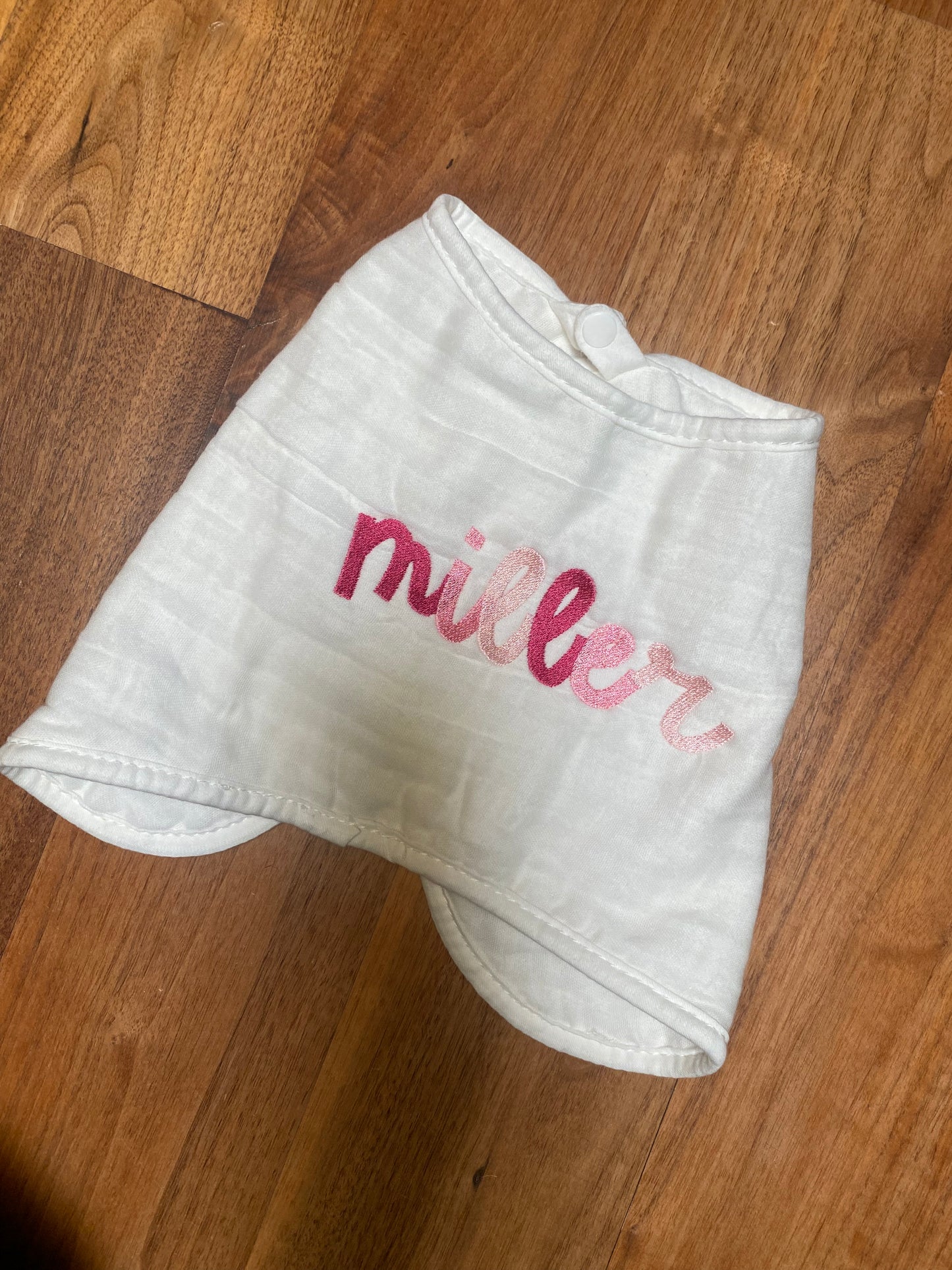 Snap bib/burp cloth
