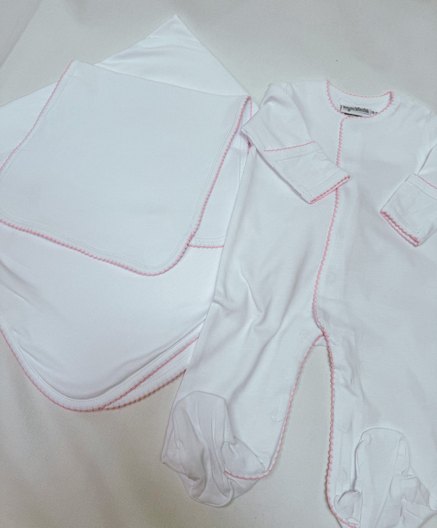 Scalloped Edge Baby Set