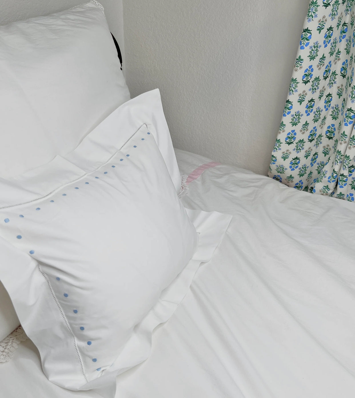 Straight Edge Pillow Sham