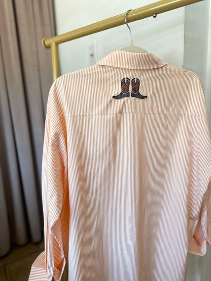 Bow Boot Button Down