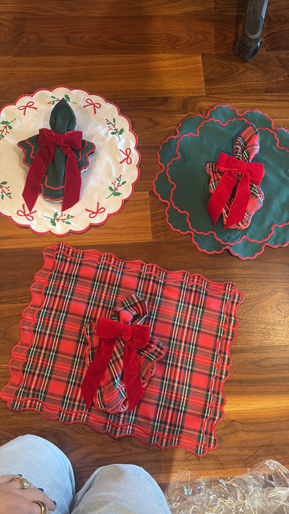 Tartan Scalloped Napkins